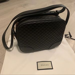 Brand New Gucci Bree Leather Camera Crossb…